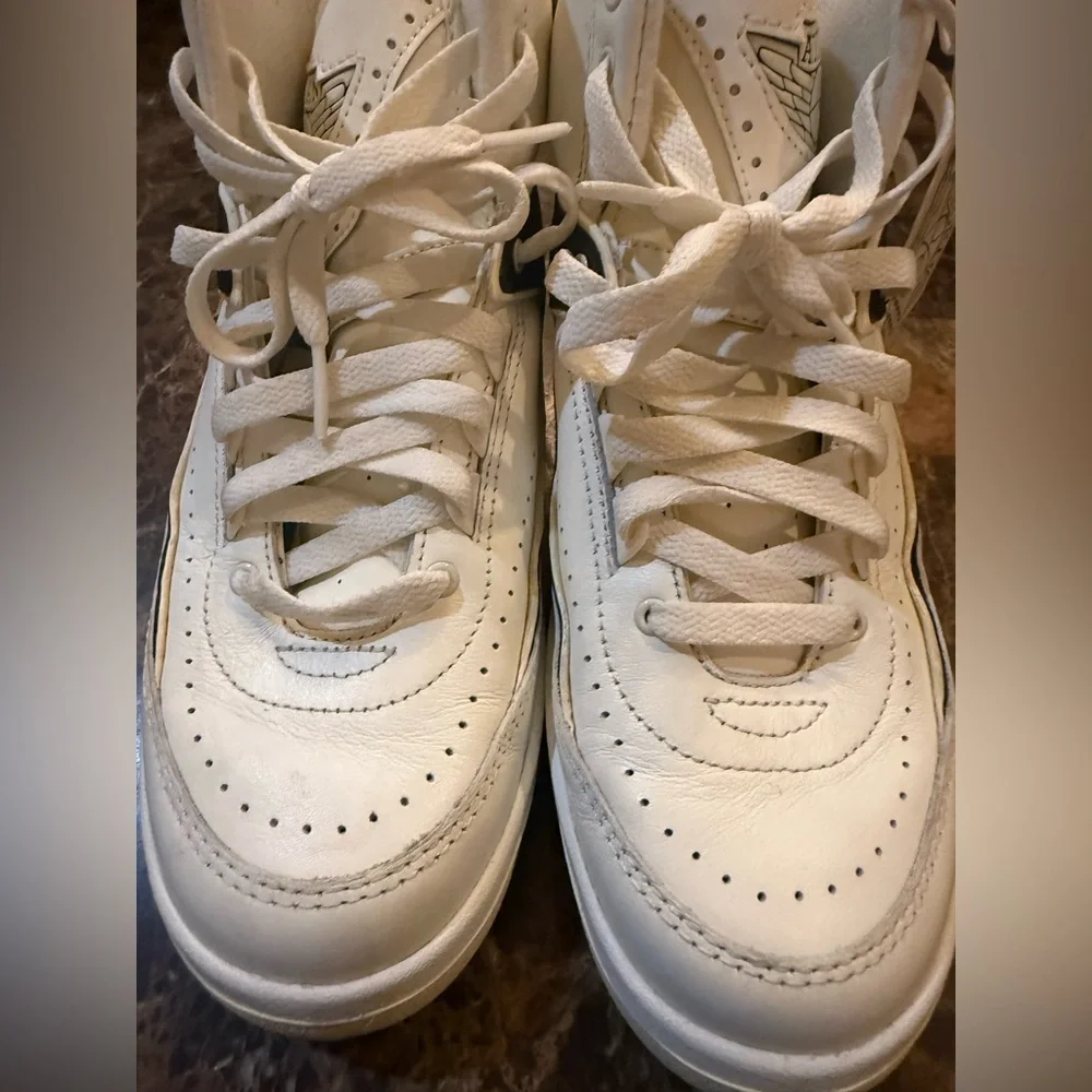 Nike. Wmns Air Jordan 2 Retro 'Sail Black'. Size 7.5.